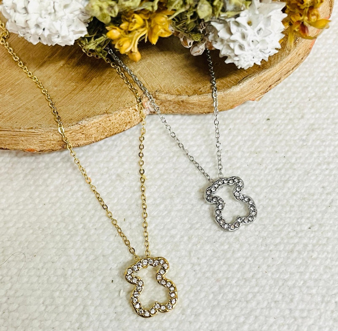 Teddy bear necklace