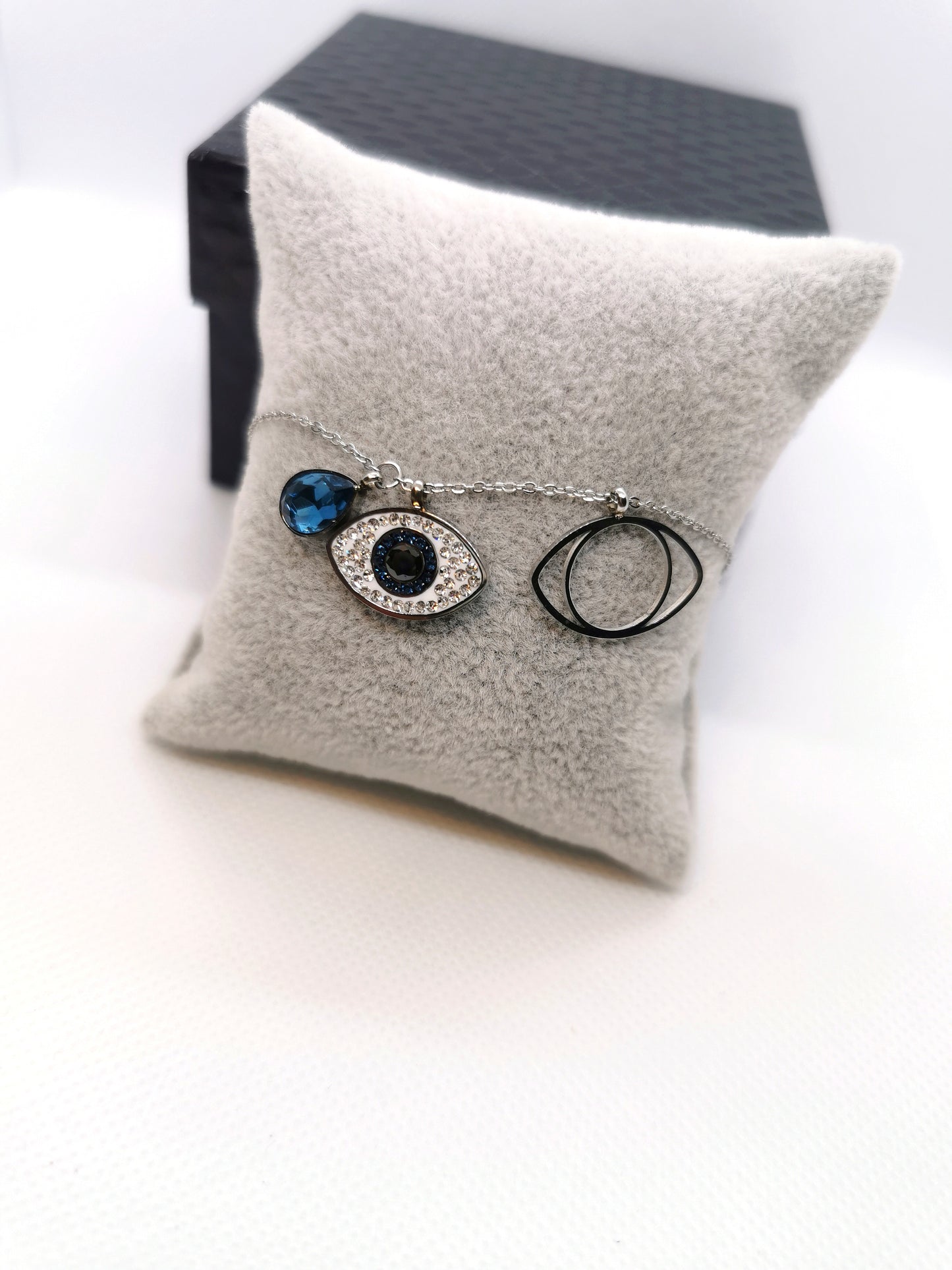 Lucky Eye Bracelet