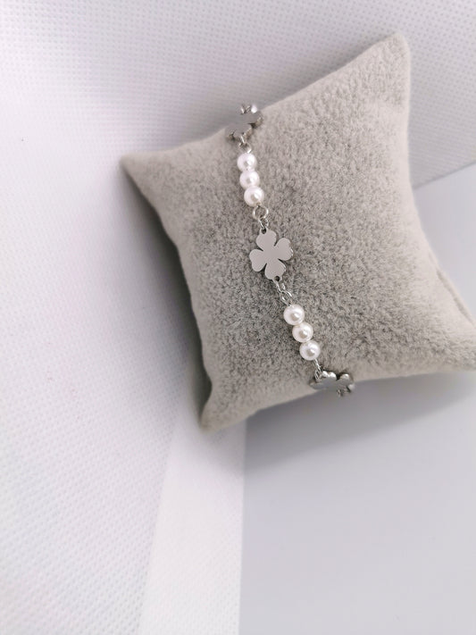 Lucky Clover Bracelet