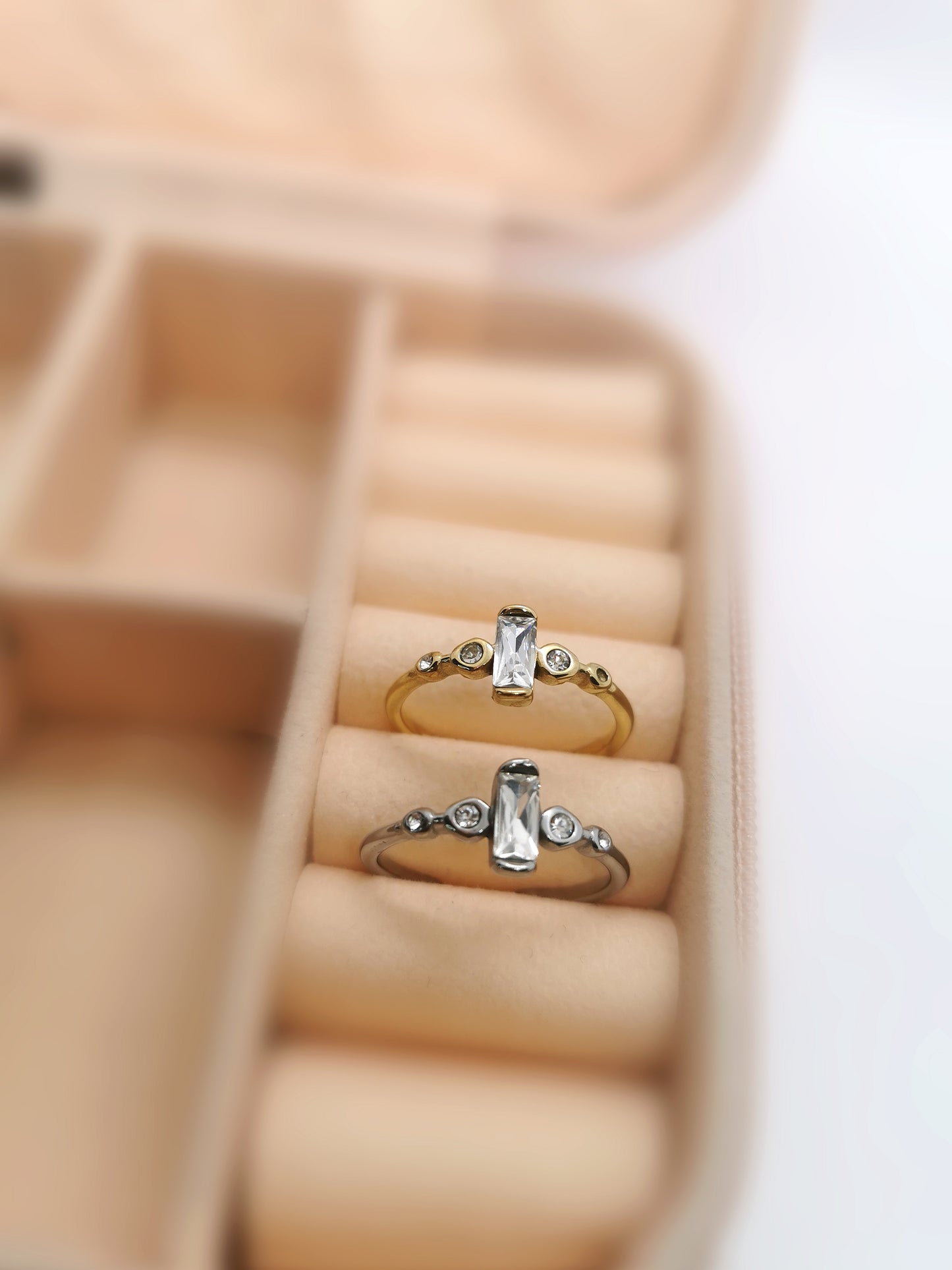 Antonella Ring