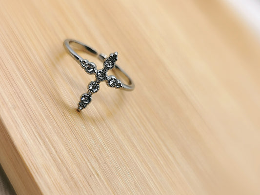 Charlotte Ring