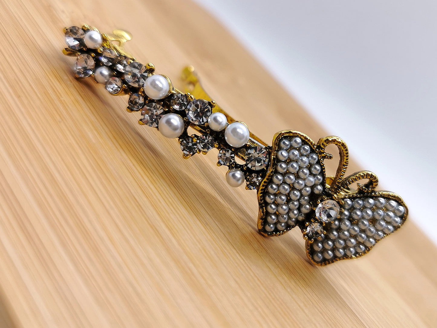 Butterfly Hook