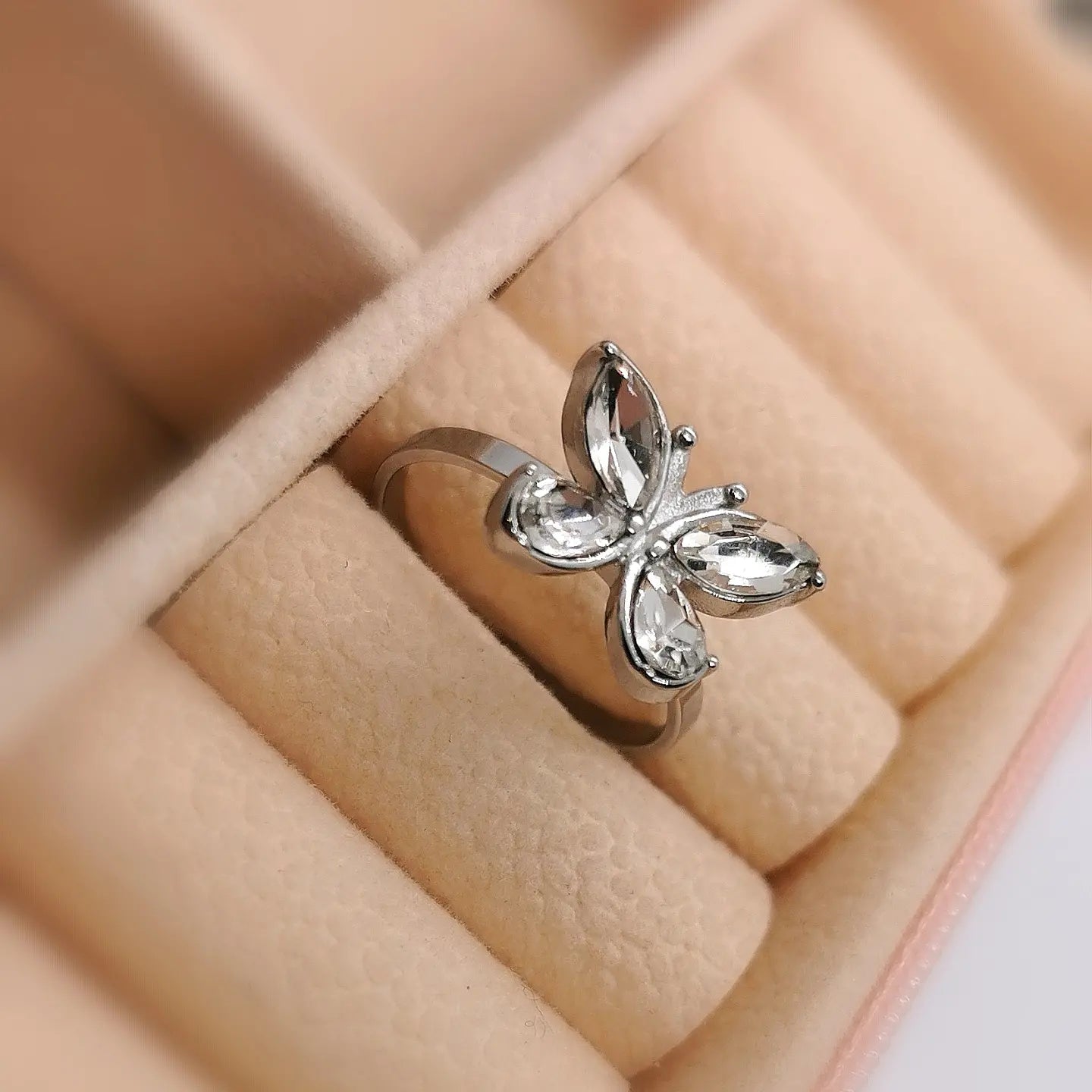 Maria Ring