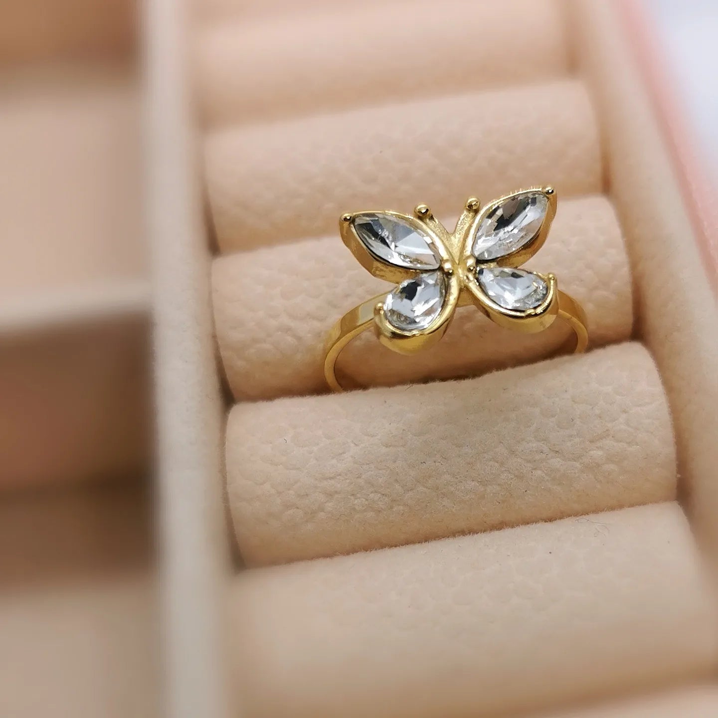 Maria Ring
