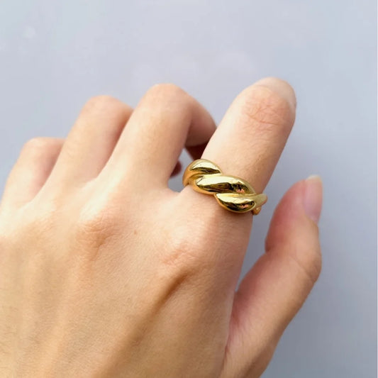 Croissant Ring