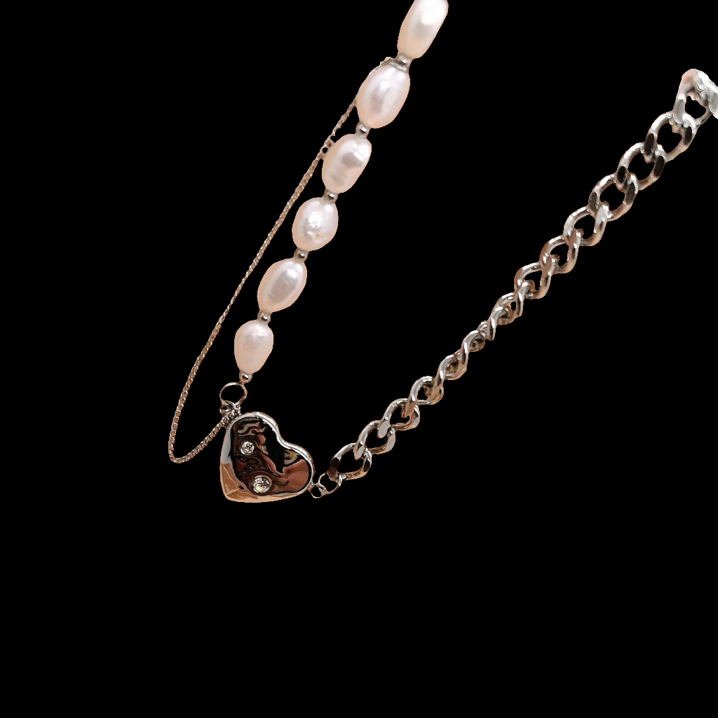 Sweet Pearl Necklace